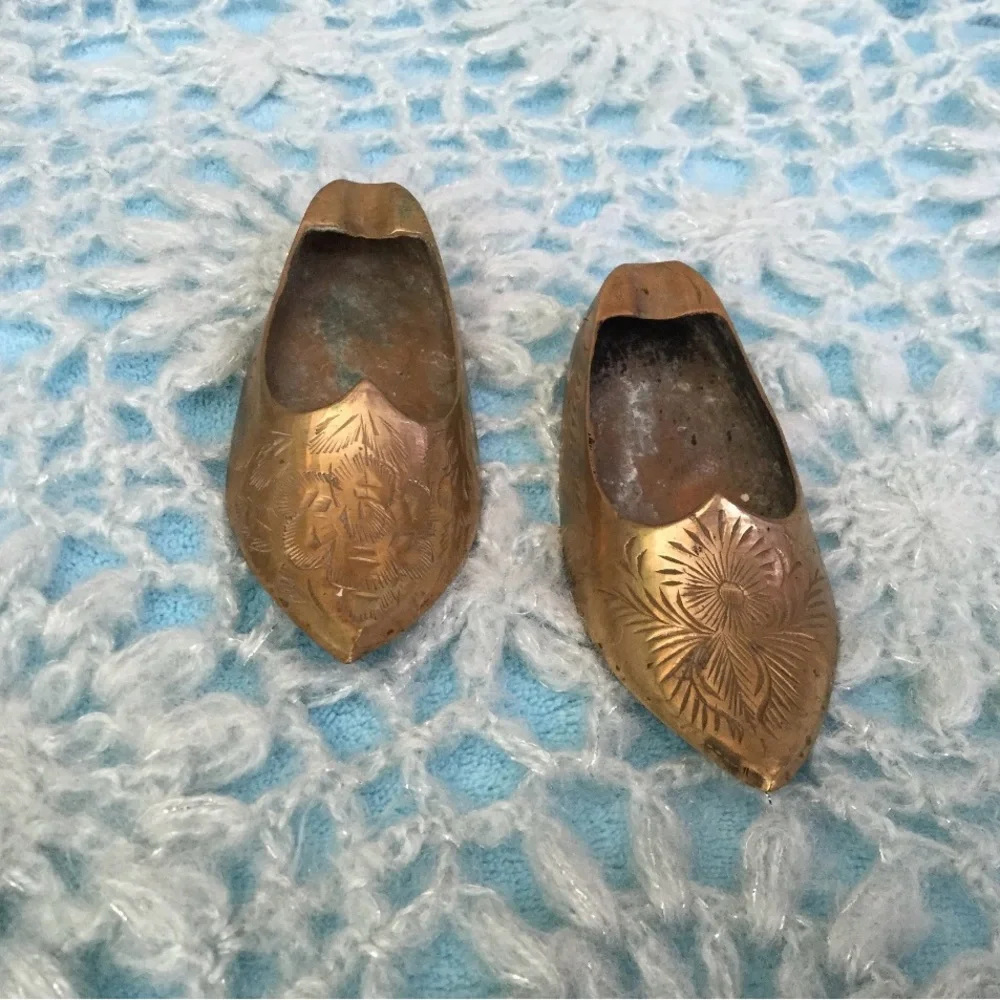 Vintage Brass Engraved Ashtray Shoes Slippers